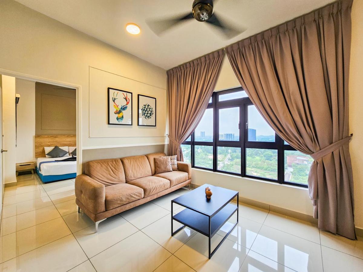 Meridin Medini Suite By Nest Home【Legoland】 Nusajaya  Kültér fotó